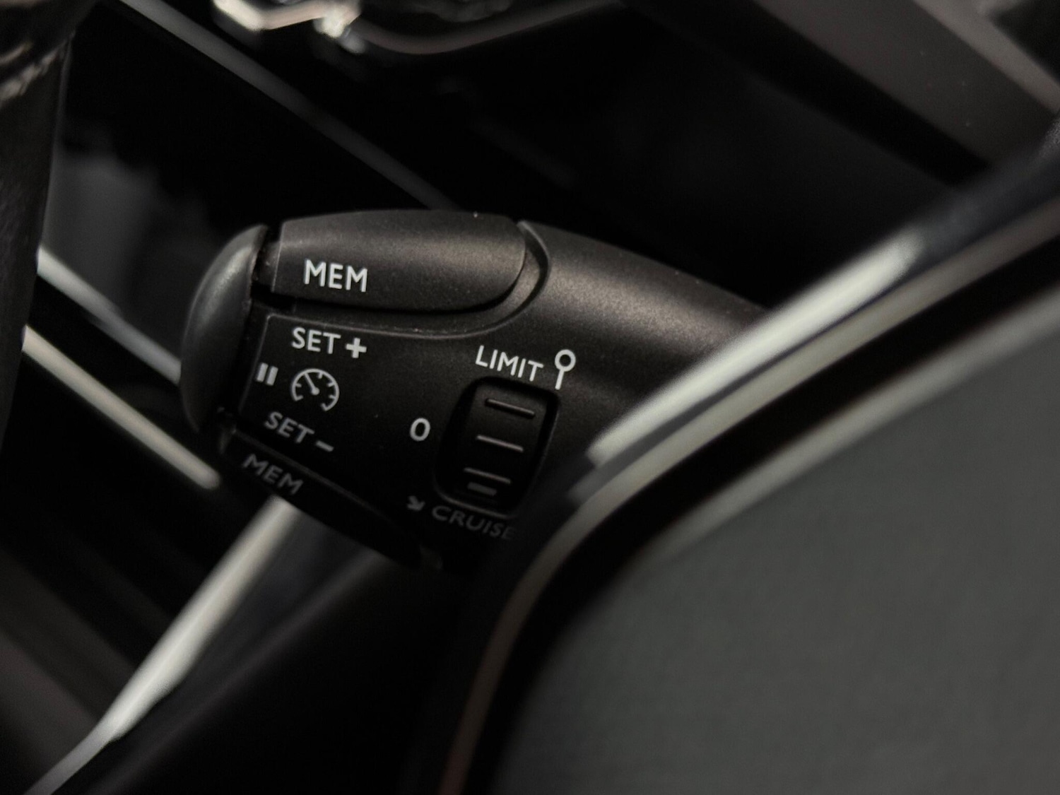 Used Peugeot 208 2020 for sale - 76466932: Photo 25