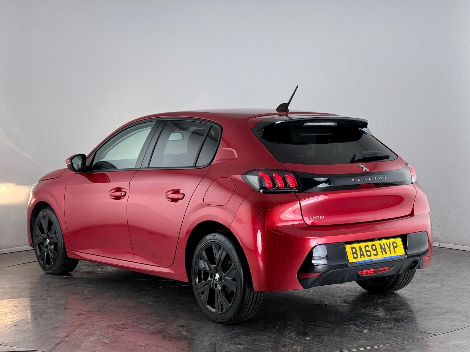 Used Peugeot 208 2020 for sale - 76466932: Photo 4