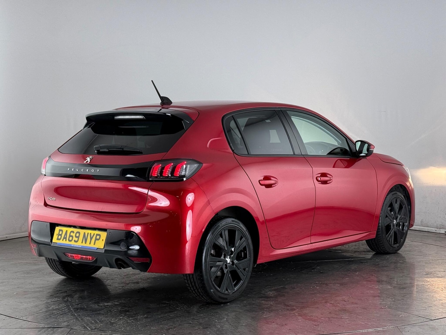 Used Peugeot 208 2020 for sale - 76466932: Photo 5