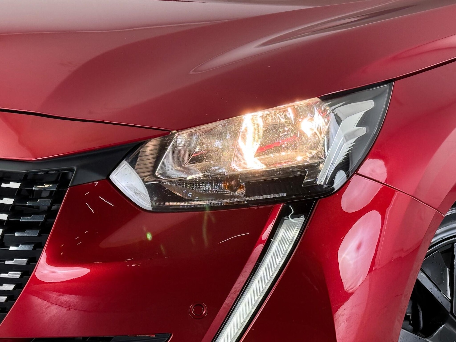 Used Peugeot 208 2020 for sale - 76466932: Photo 8