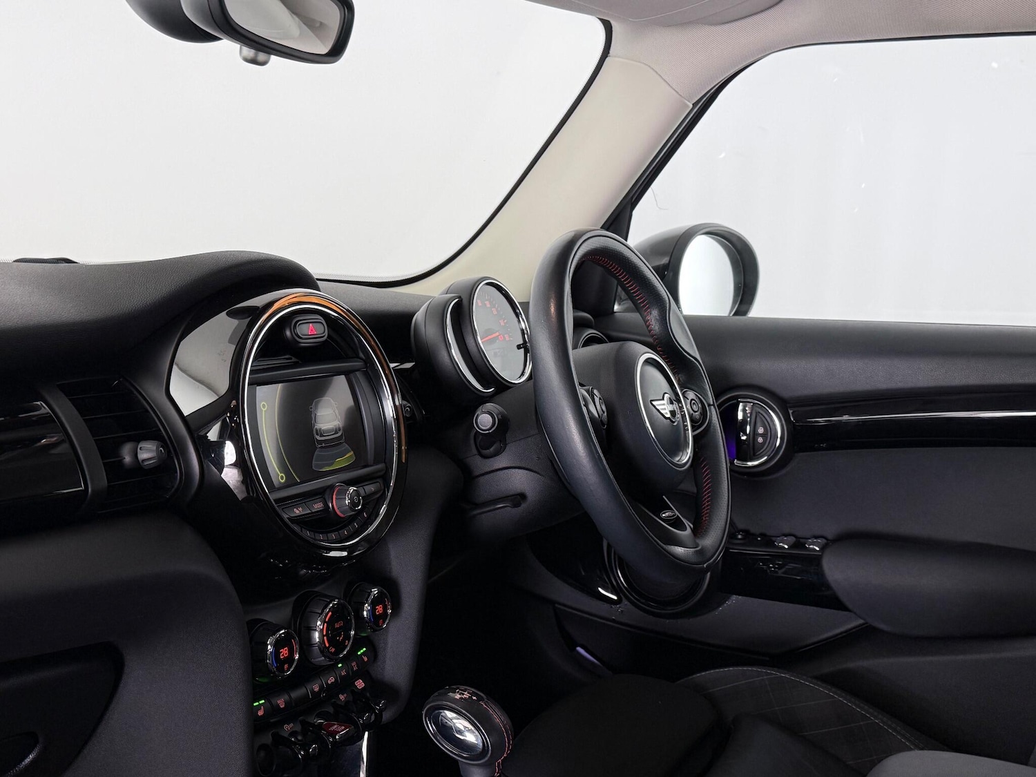 Used MINI Hatch 2018 for sale - 77387818: Photo 14