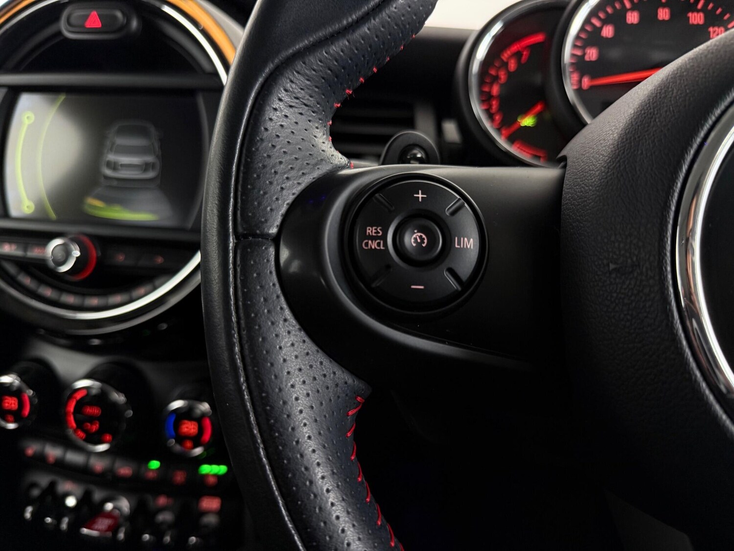 Used MINI Hatch 2018 for sale - 77387818: Photo 17