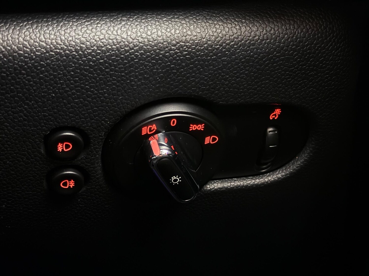 Used MINI Hatch 2018 for sale - 77387818: Photo 20