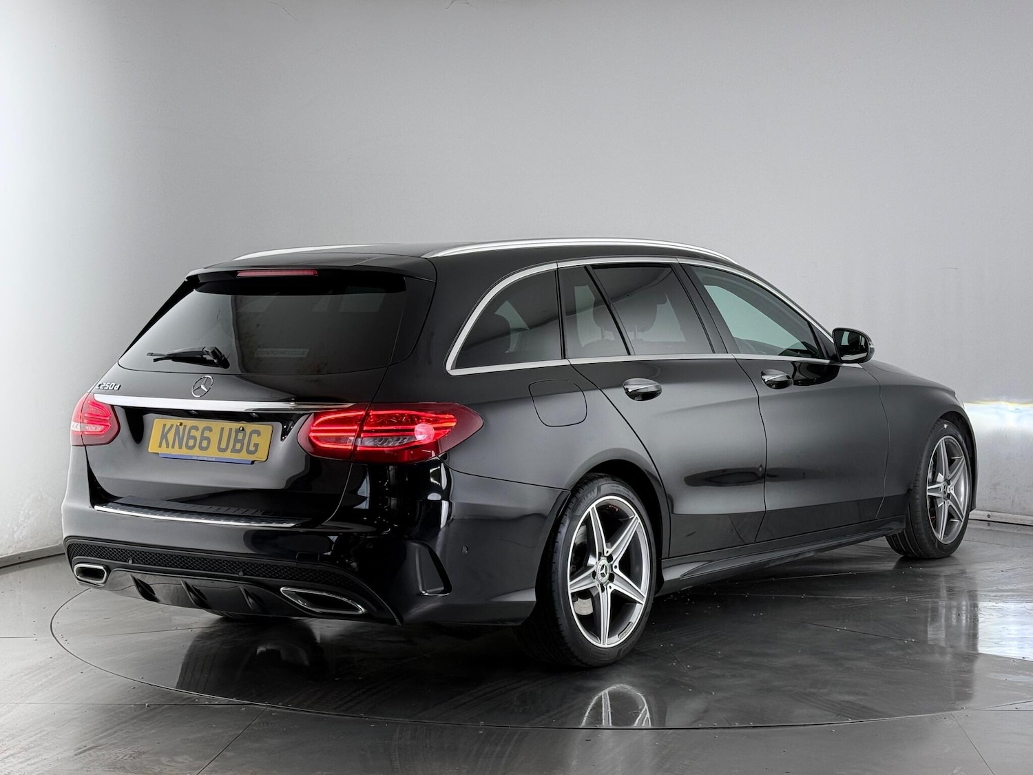 Used Mercedes-Benz C Class 2016 for sale - 77260070: Photo 6