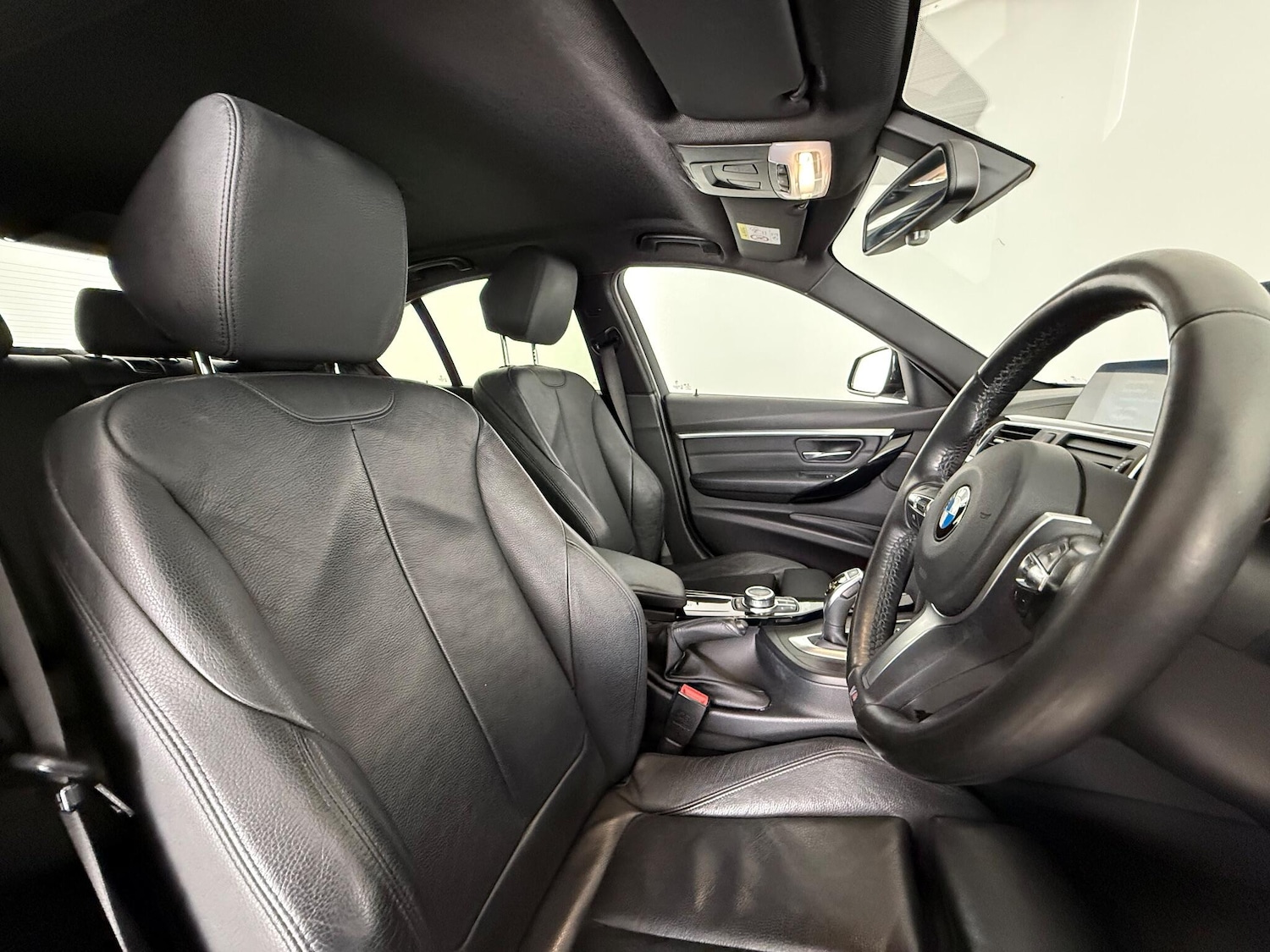 Used BMW 3 Series 2019 for sale - 77259716: Photo 11