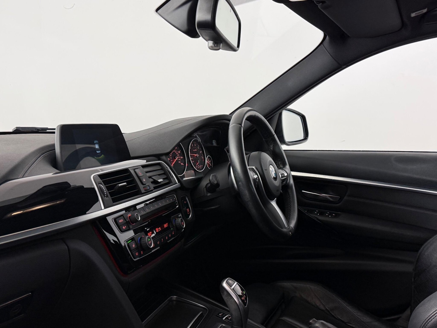 Used BMW 3 Series 2019 for sale - 77259716: Photo 18