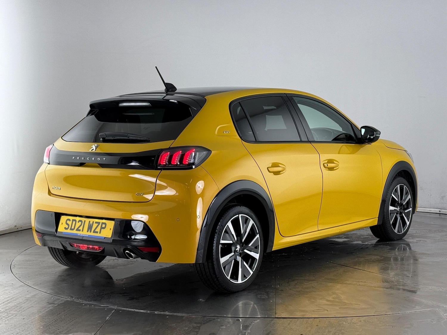 Used Peugeot 208 2021 for sale - 77221669: Photo 3