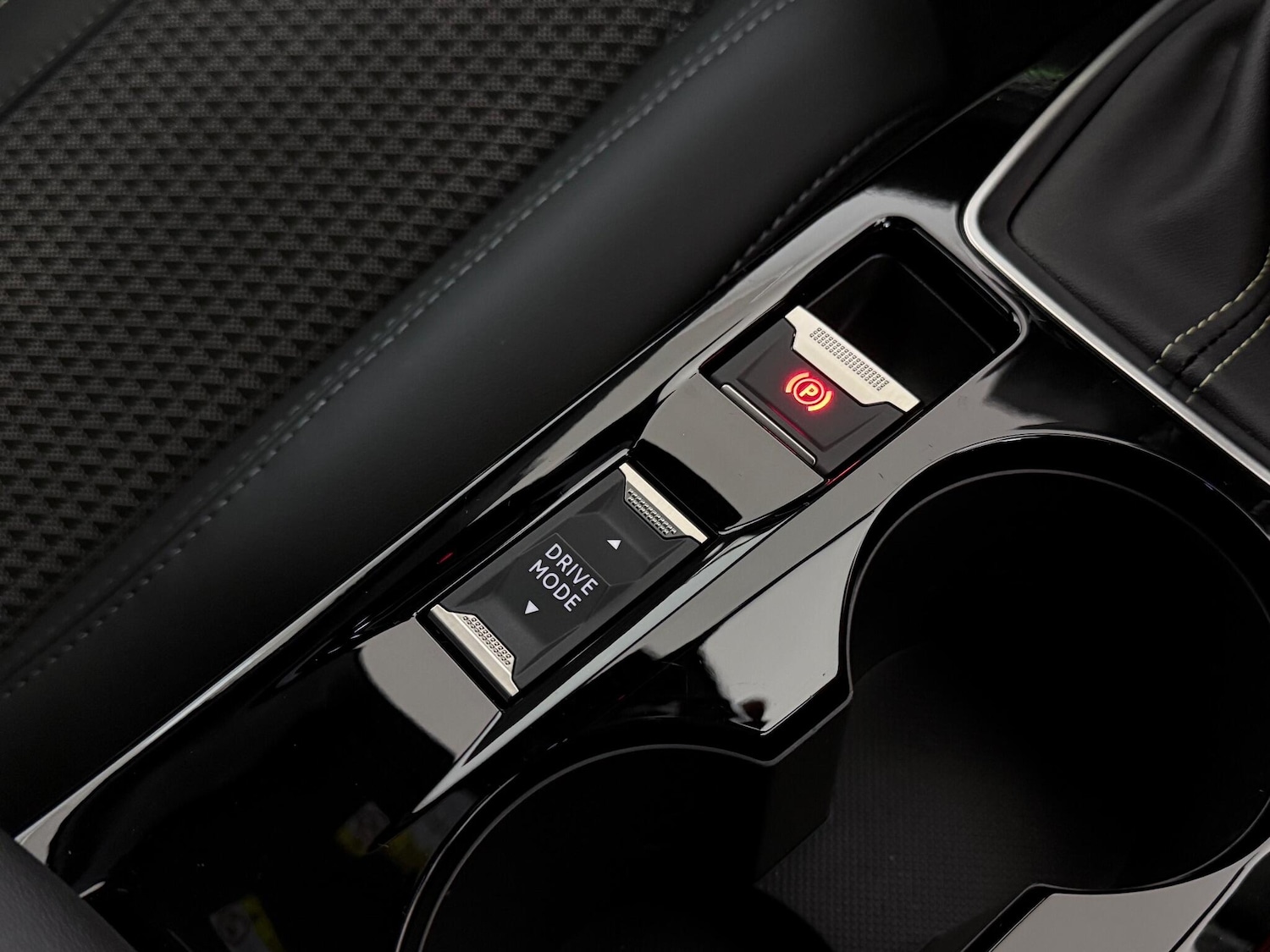 Used Peugeot 208 2021 for sale - 77221669: Photo 33