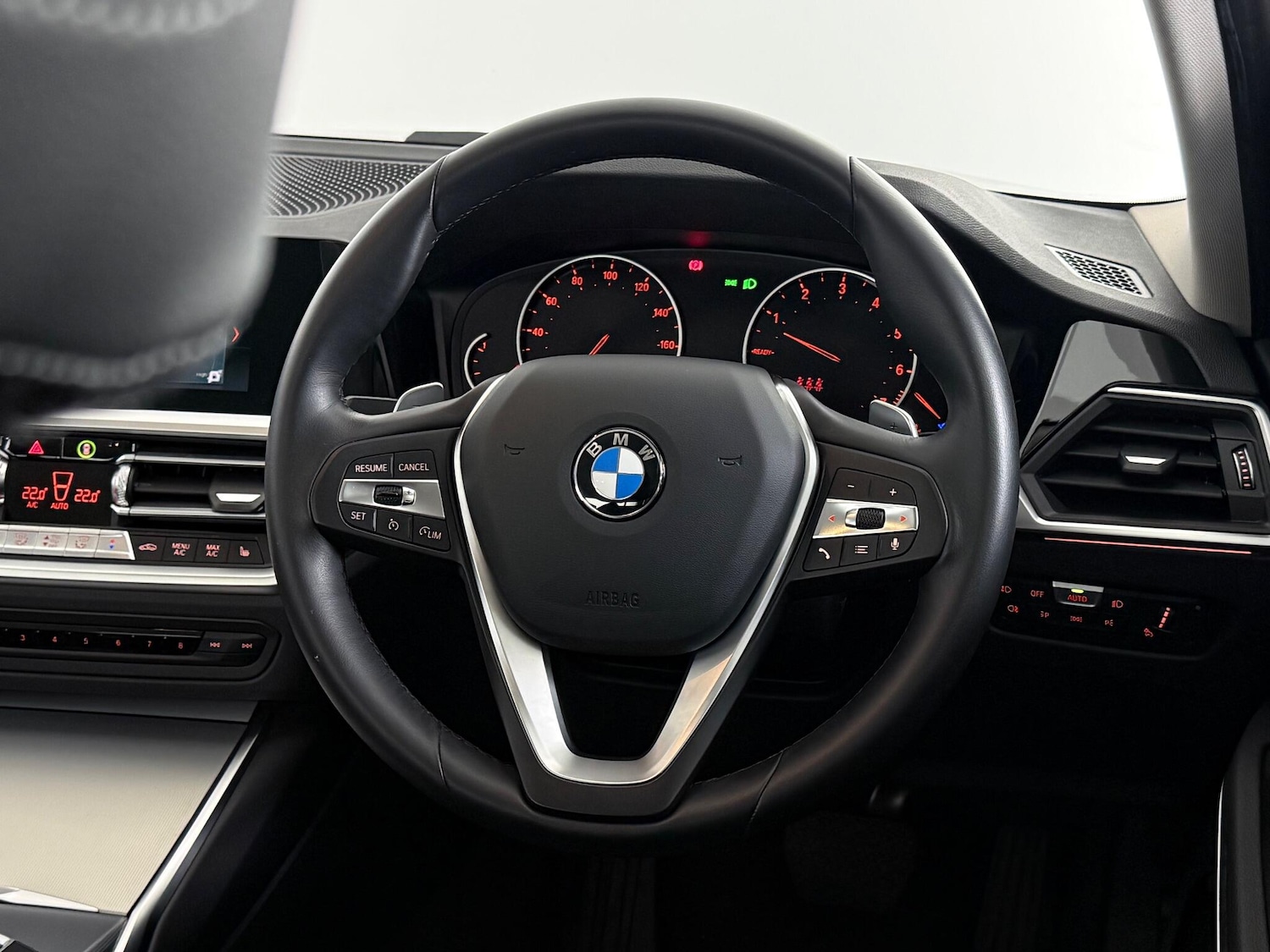 Used BMW 3 Series 2019 for sale - 77182409: Photo 17