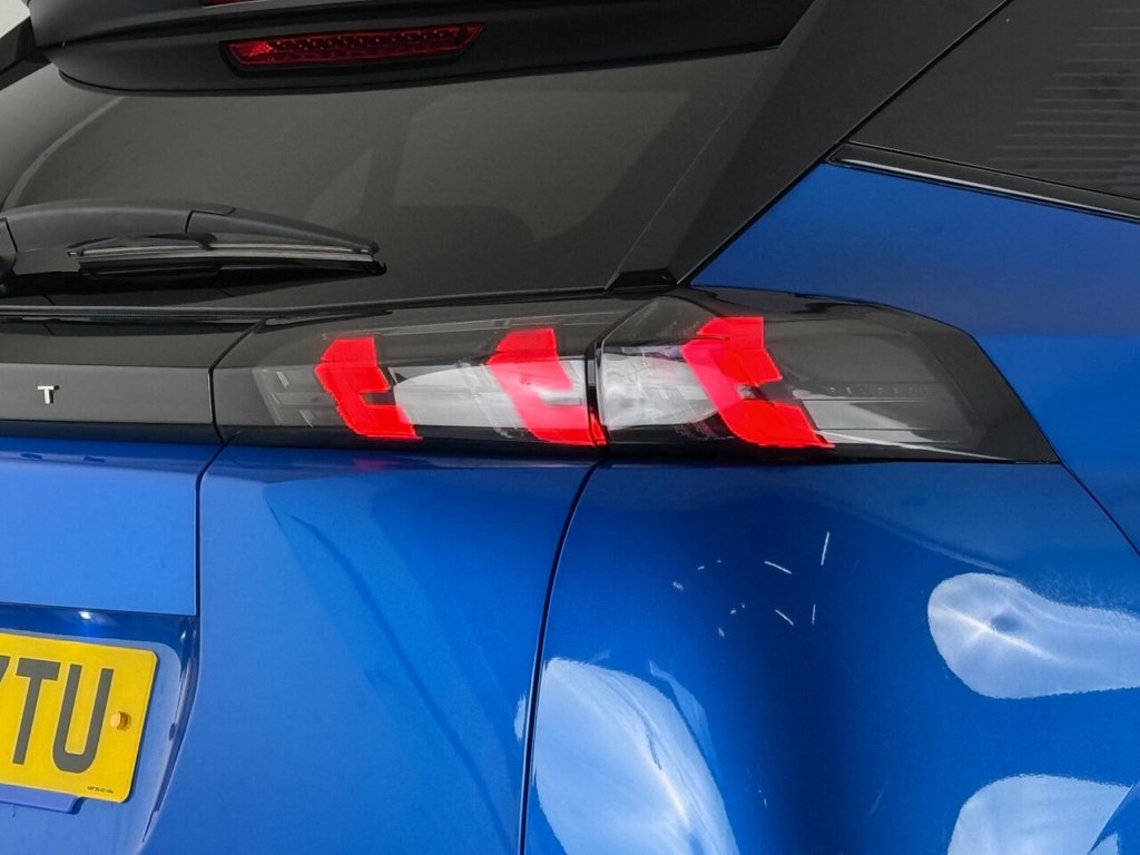 Used Peugeot 2008 2020 for sale - 76395801: Photo 10