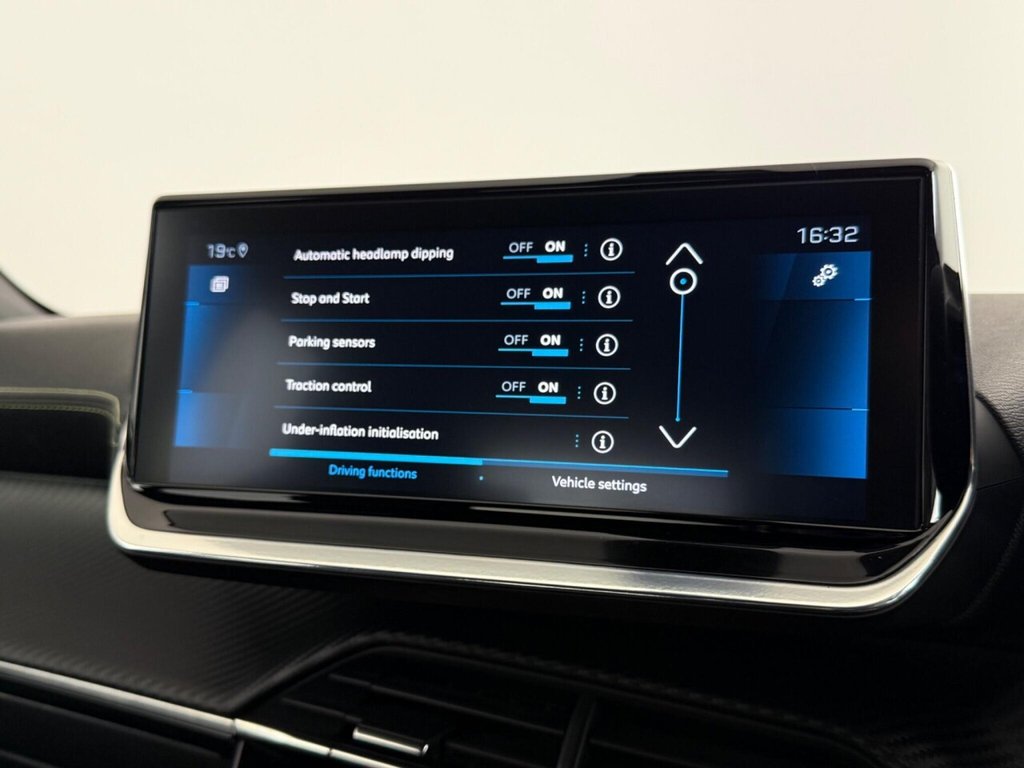 Used Peugeot 2008 2020 for sale - 76395801: Photo 33