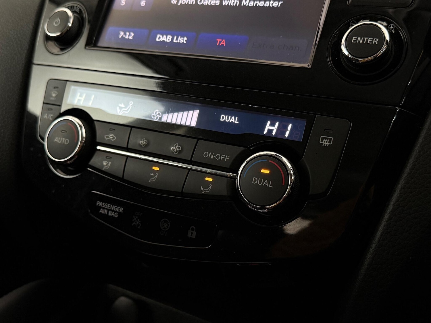 Used Nissan Qashqai 2016 for sale - 77222505: Photo 30