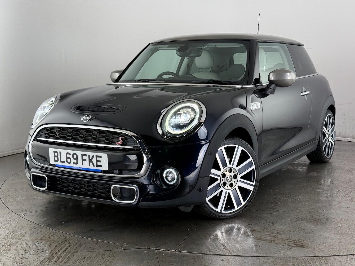 Used MINI Hatch 2019 for sale - 77246335: Photo 27