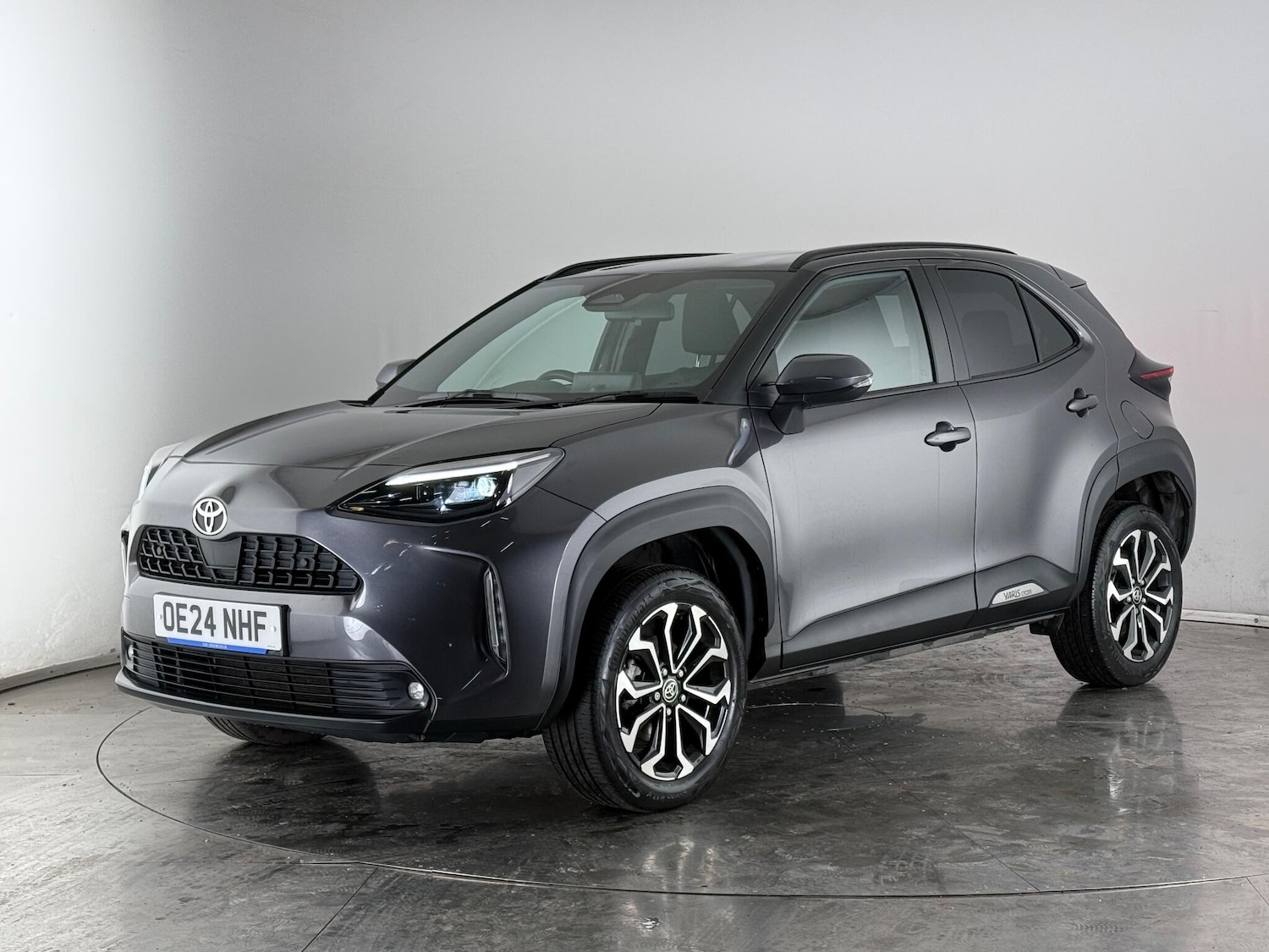 Used Toyota Yaris Cross 2024 for sale - 77182896: Photo 2