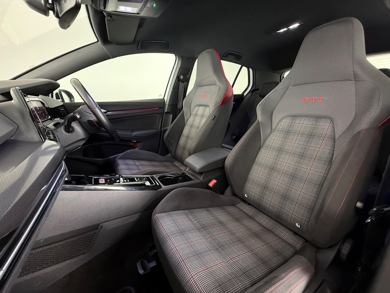 Used Volkswagen Golf 2023 for sale - 76466944: Photo 17