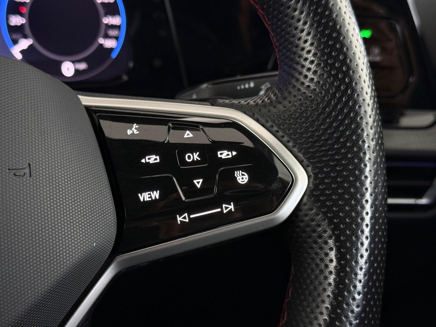 Used Volkswagen Golf 2023 for sale - 76466944: Photo 28