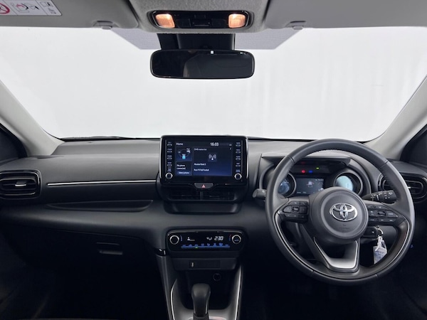 Used Toyota Yaris 2023 for sale - 76256092: Photo 21