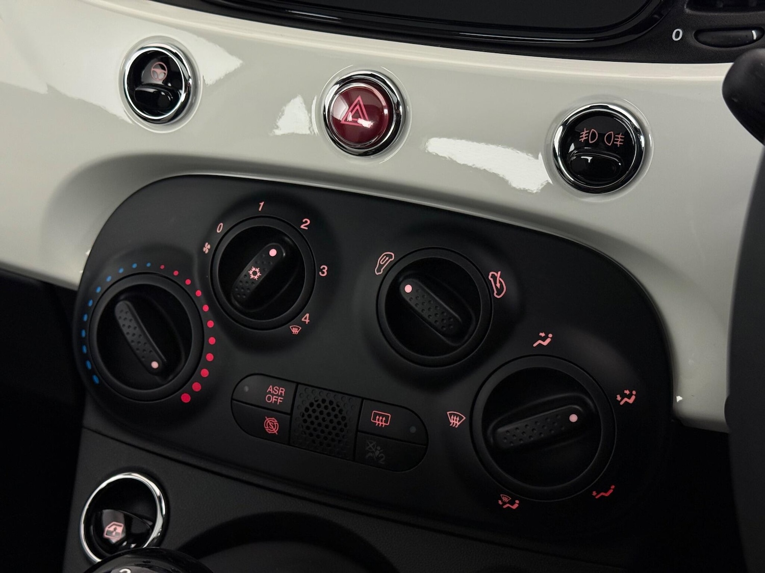 Used Fiat 500 2022 for sale - 76467361: Photo 31