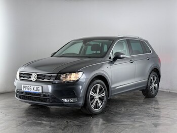 Used Volkswagen Tiguan 2016 for sale - 77259536: Photo