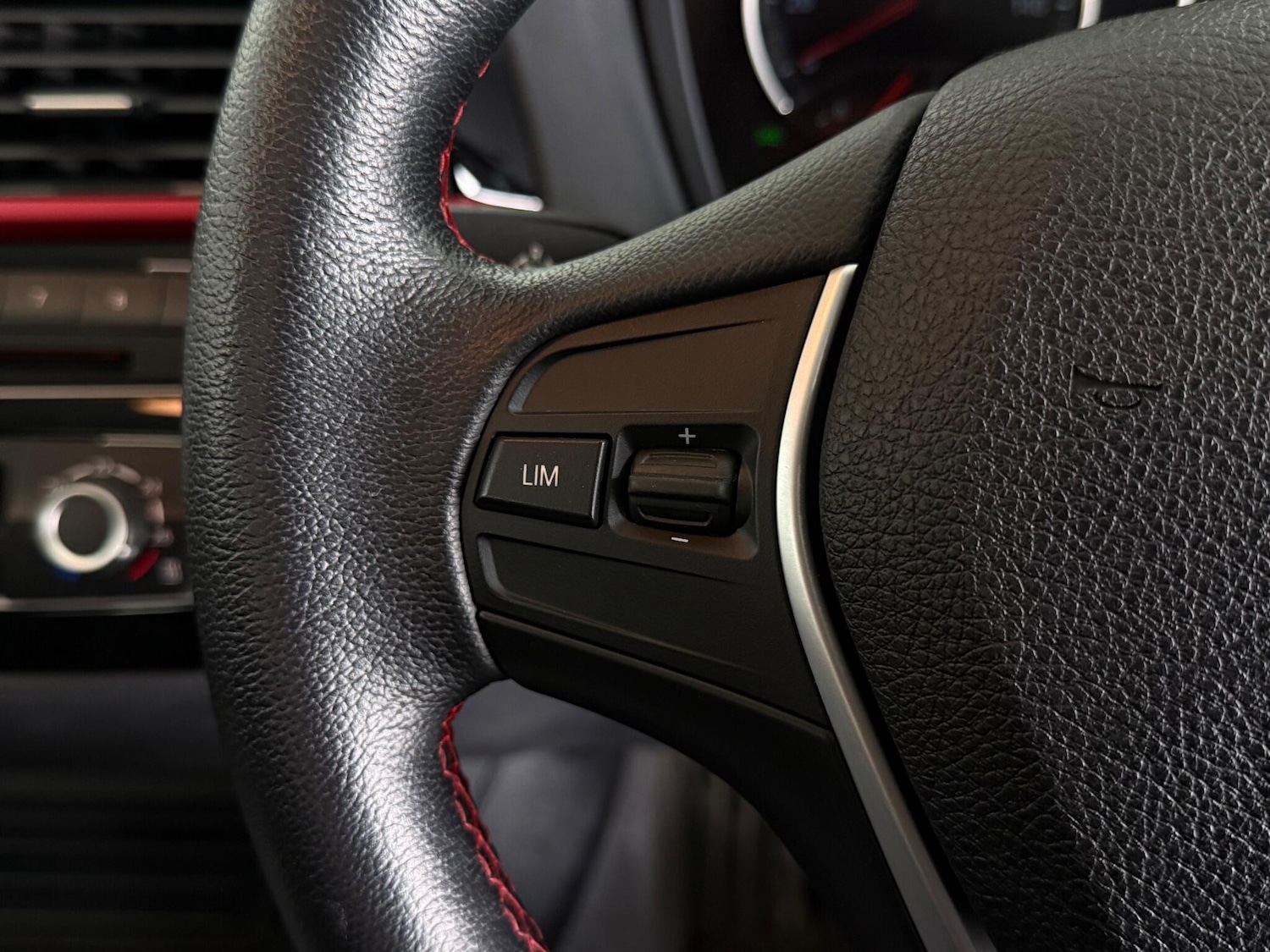 Used BMW 1 Series 2019 for sale - 76467113: Photo 23