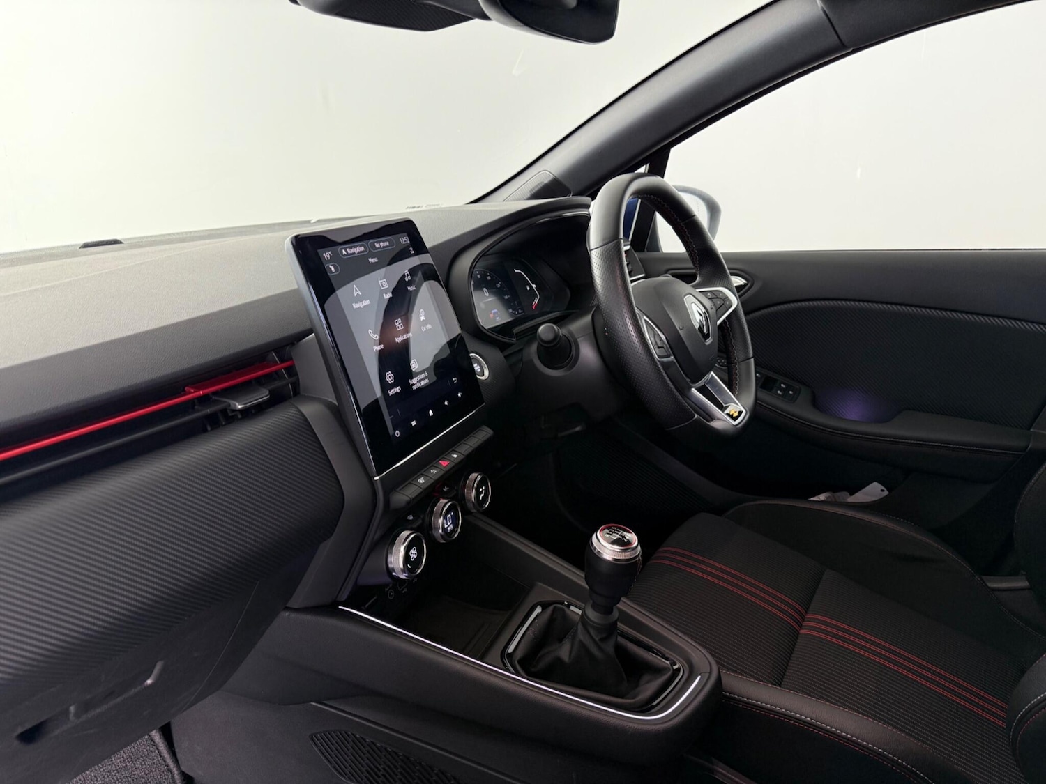 Used Renault Clio 2022 for sale - 76466973: Photo 18