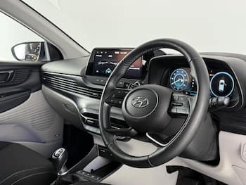 Used Hyundai i20 2023 for sale - 79794798: Photo
