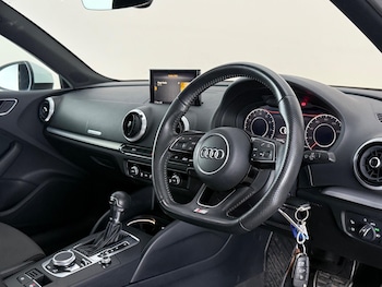 Used Audi A3 2019 for sale - 79076324: Photo