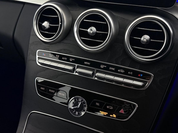 Used Mercedes-Benz C-Class 2019 for sale - 76235504: Photo 43