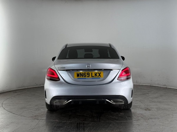 Used Mercedes-Benz C-Class 2019 for sale - 76235504: Photo 9