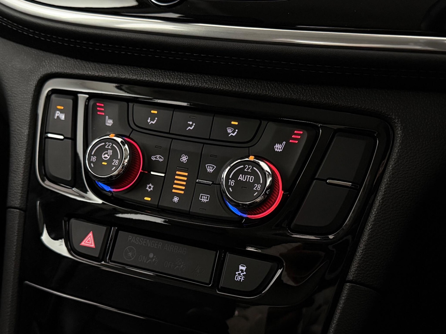 Used Vauxhall Mokka X 2018 for sale - 77221601: Photo 29