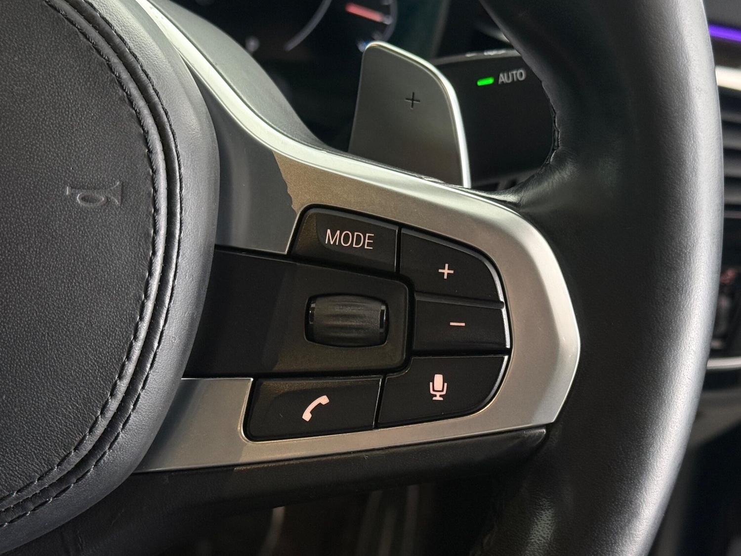 Used BMW 5 Series 2018 for sale - 77182358: Photo 25