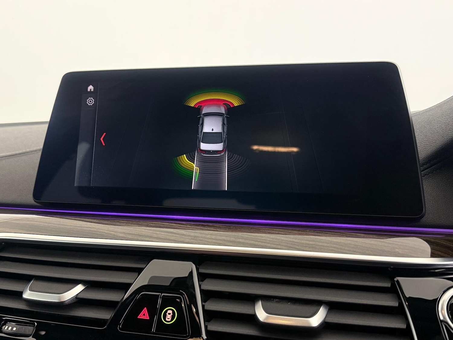 Used BMW 5 Series 2018 for sale - 77182358: Photo 31