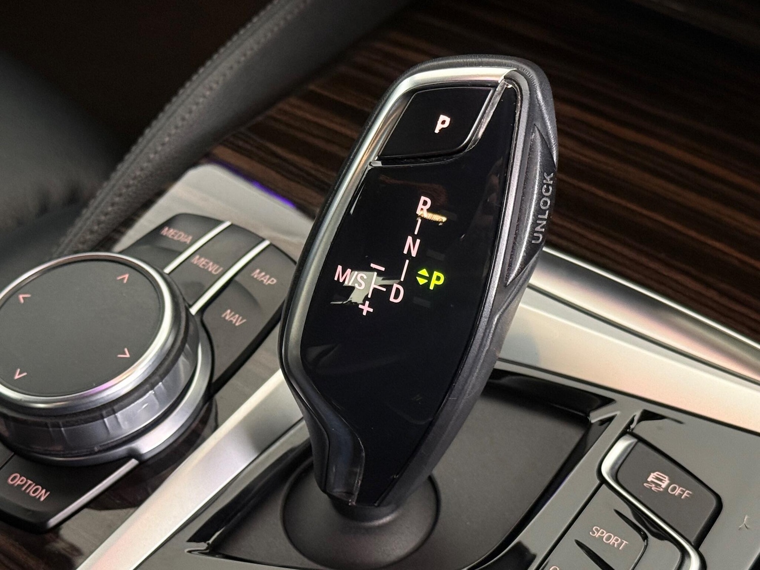 Used BMW 5 Series 2018 for sale - 77182358: Photo 36