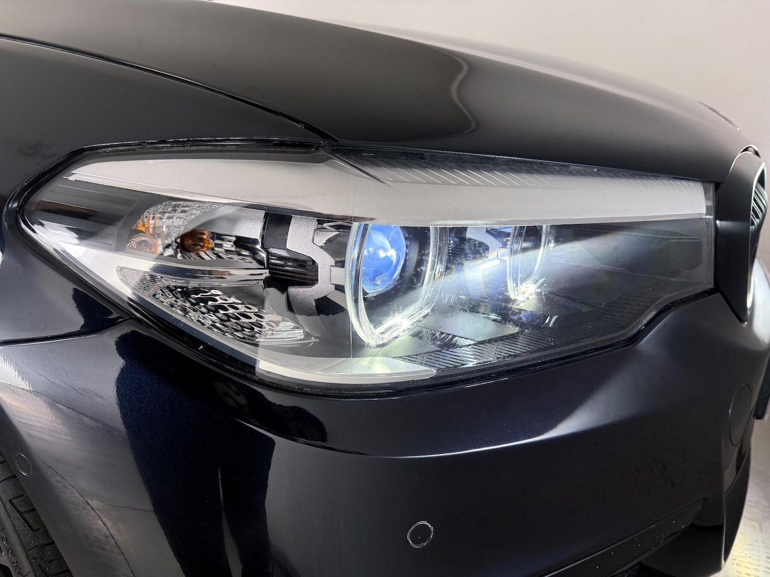 Used BMW 5 Series 2018 for sale - 77182358: Photo 6