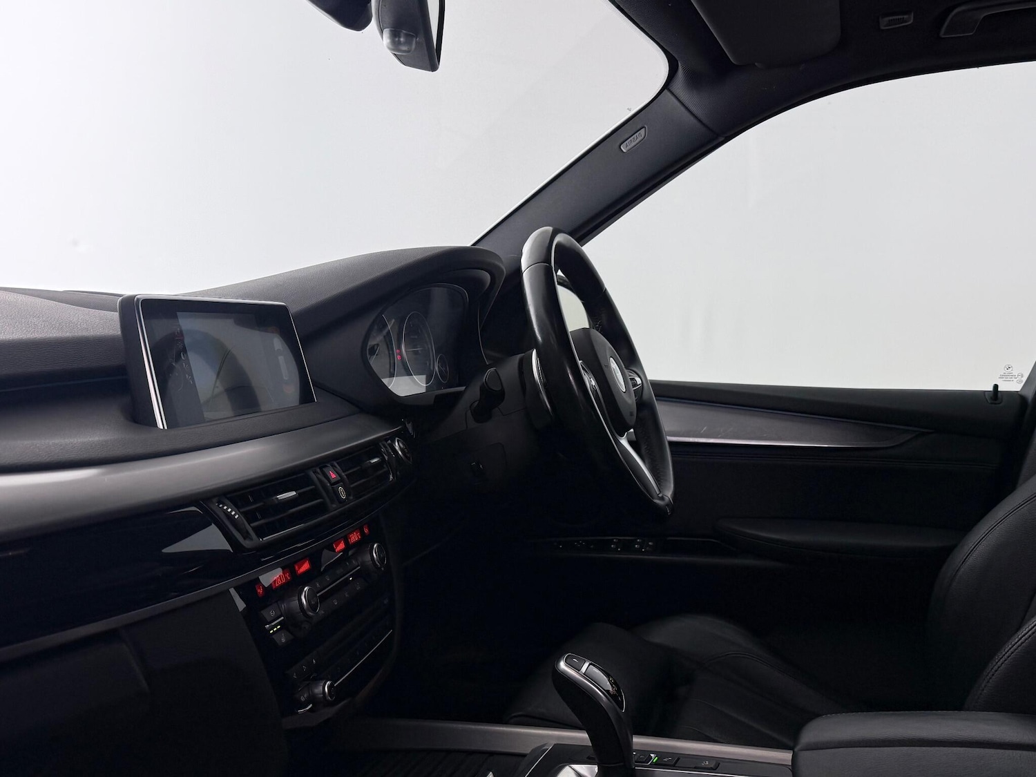 Used BMW X5 2015 for sale - 77182976: Photo 18