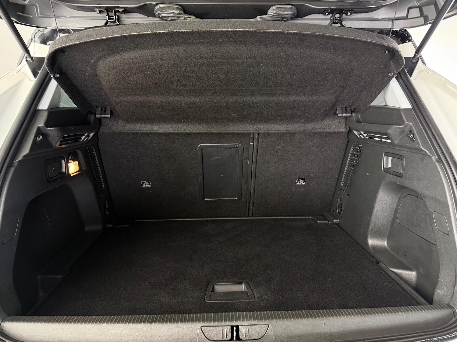 Used Vauxhall Grandland X 2019 for sale - 76976469: Photo 11