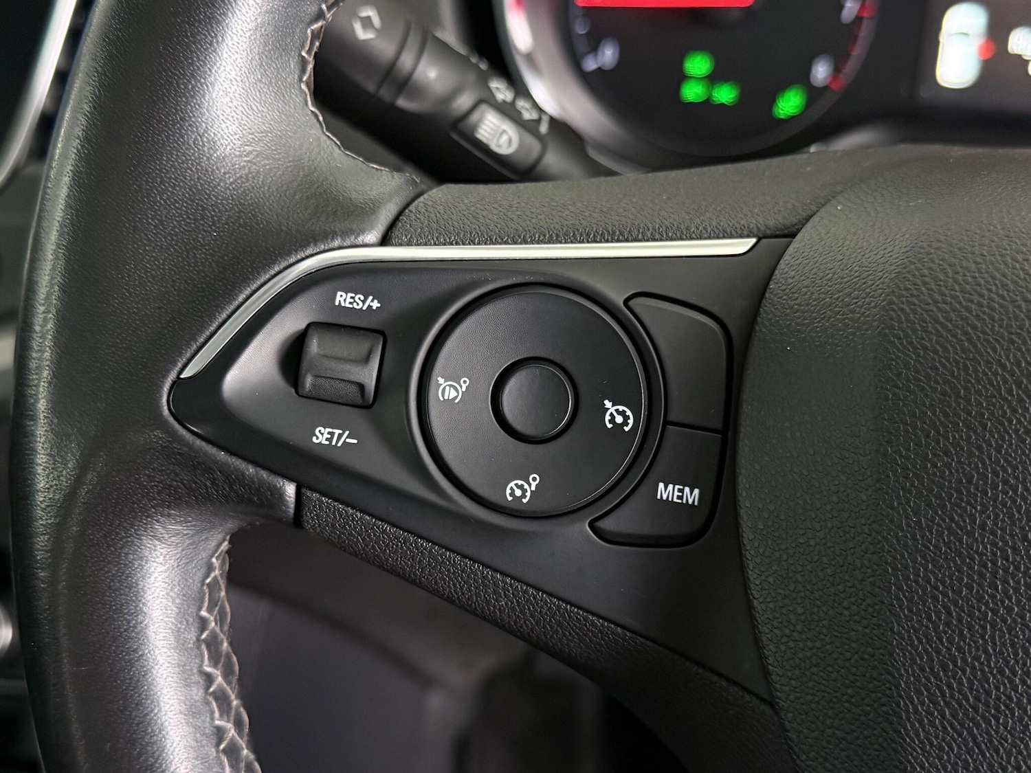 Used Vauxhall Grandland X 2019 for sale - 76976469: Photo 21