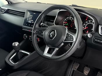 Used Renault Clio 2020 for sale - 79670264: Photo
