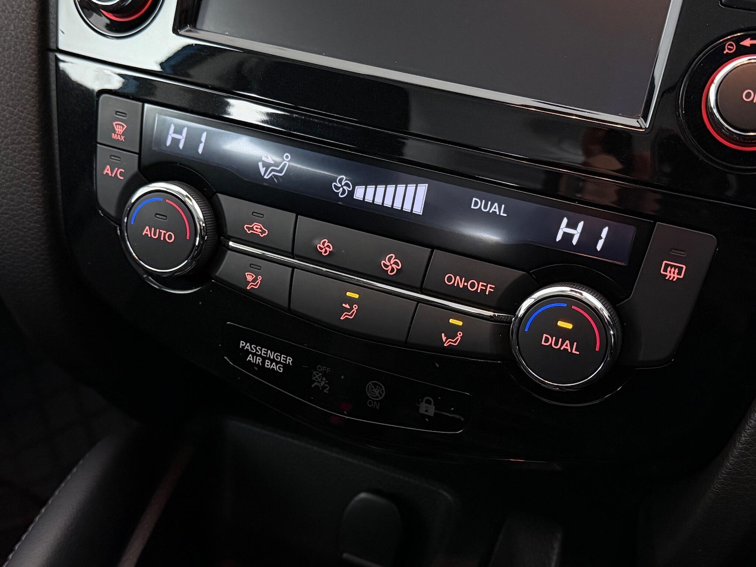 Used Nissan Qashqai 2019 for sale - 77222736: Photo 30