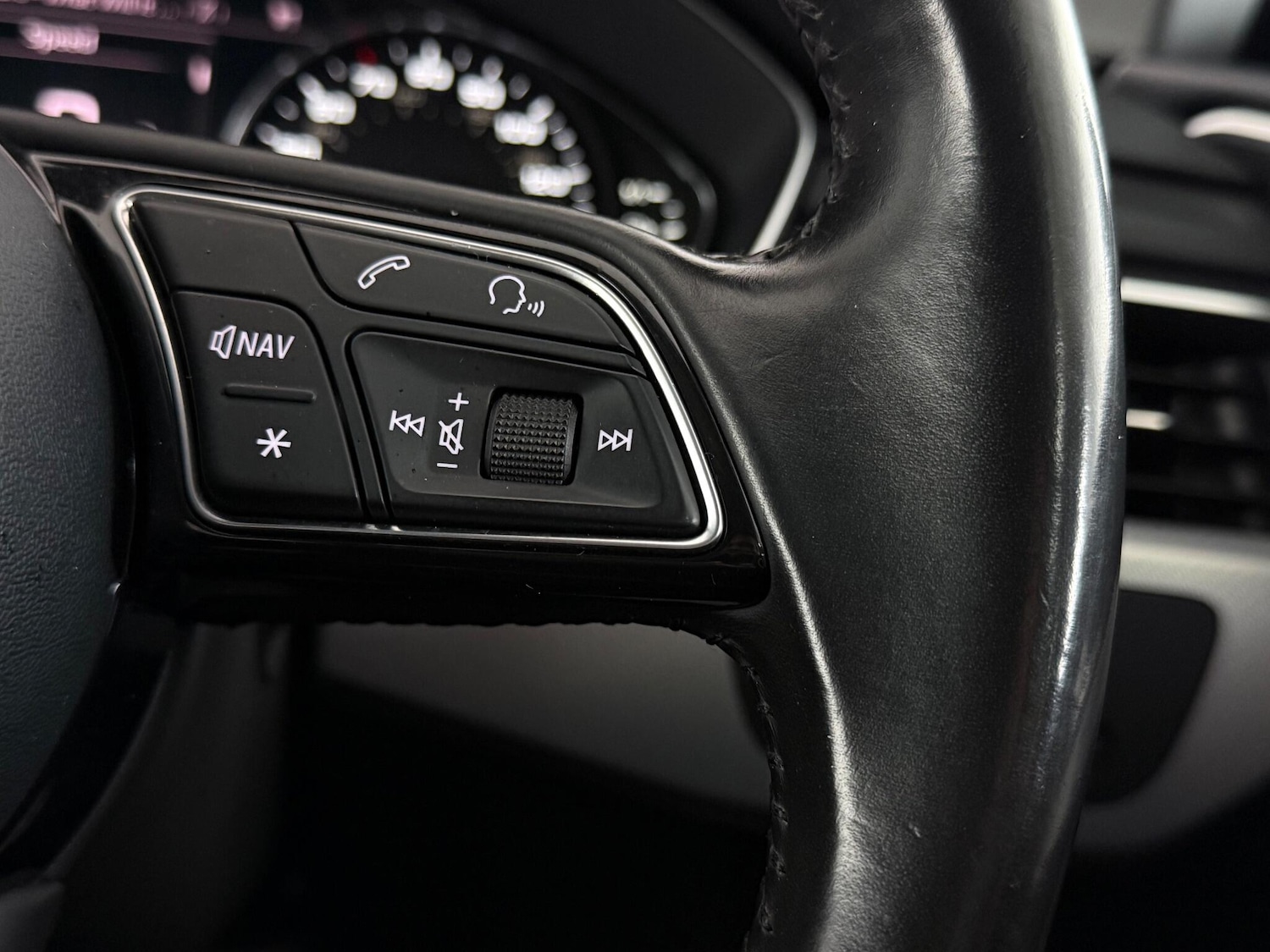 Used Audi A4 Avant 2016 for sale - 77222463: Photo 22