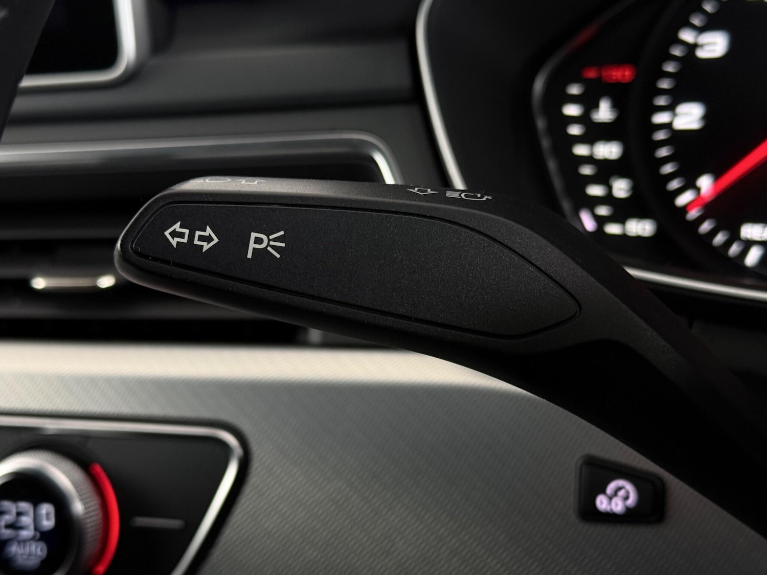 Used Audi A4 Avant 2016 for sale - 77222463: Photo 24