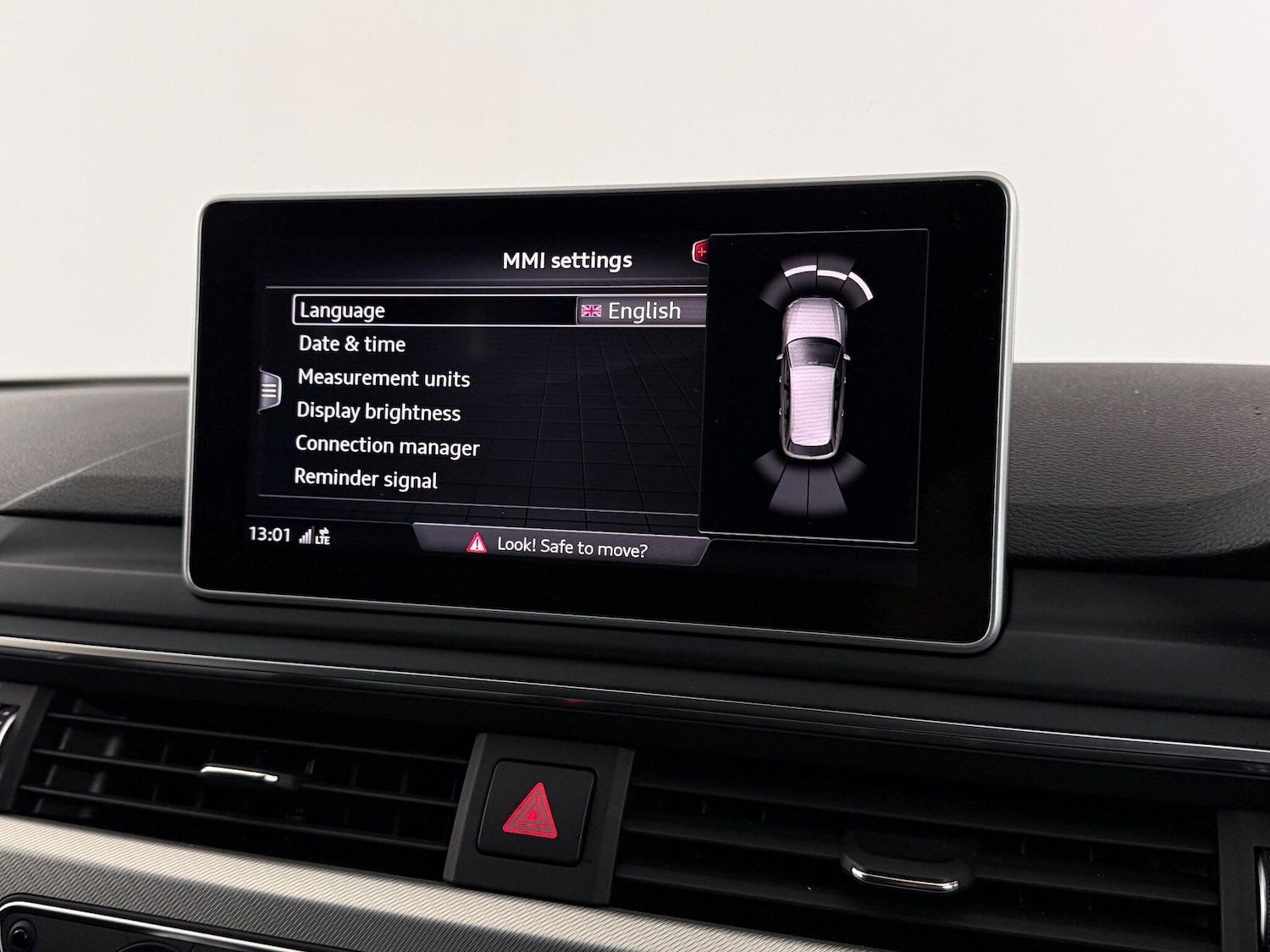 Used Audi A4 Avant 2016 for sale - 77222463: Photo 32