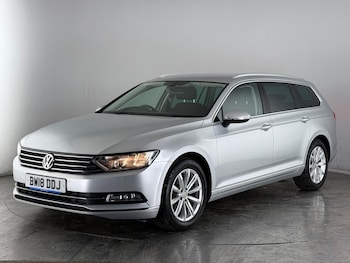 Used Volkswagen Passat 2018 for sale - 76538952: Photo