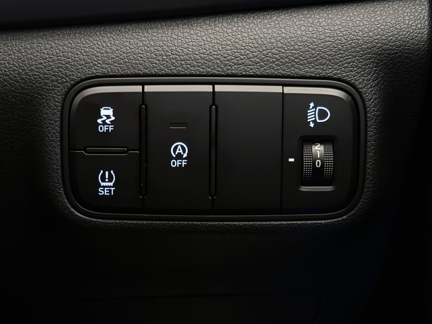 Used Hyundai i20 2022 for sale - 77613108: Photo 30