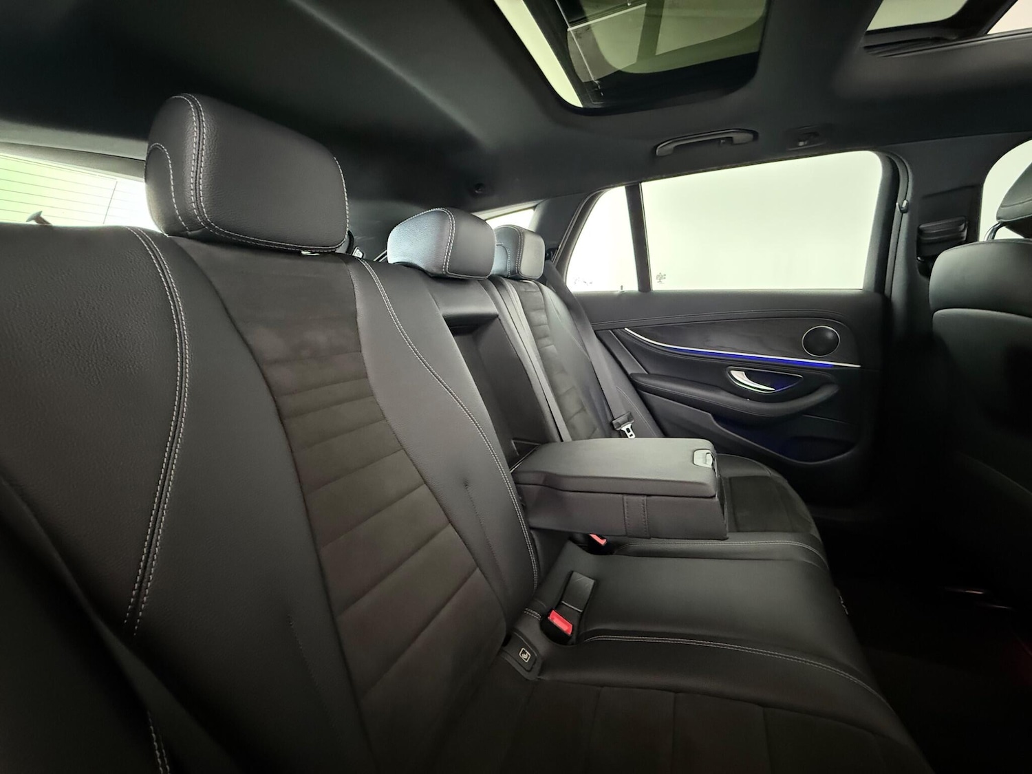 Used Mercedes-Benz E Class 2018 for sale - 76466746: Photo 20