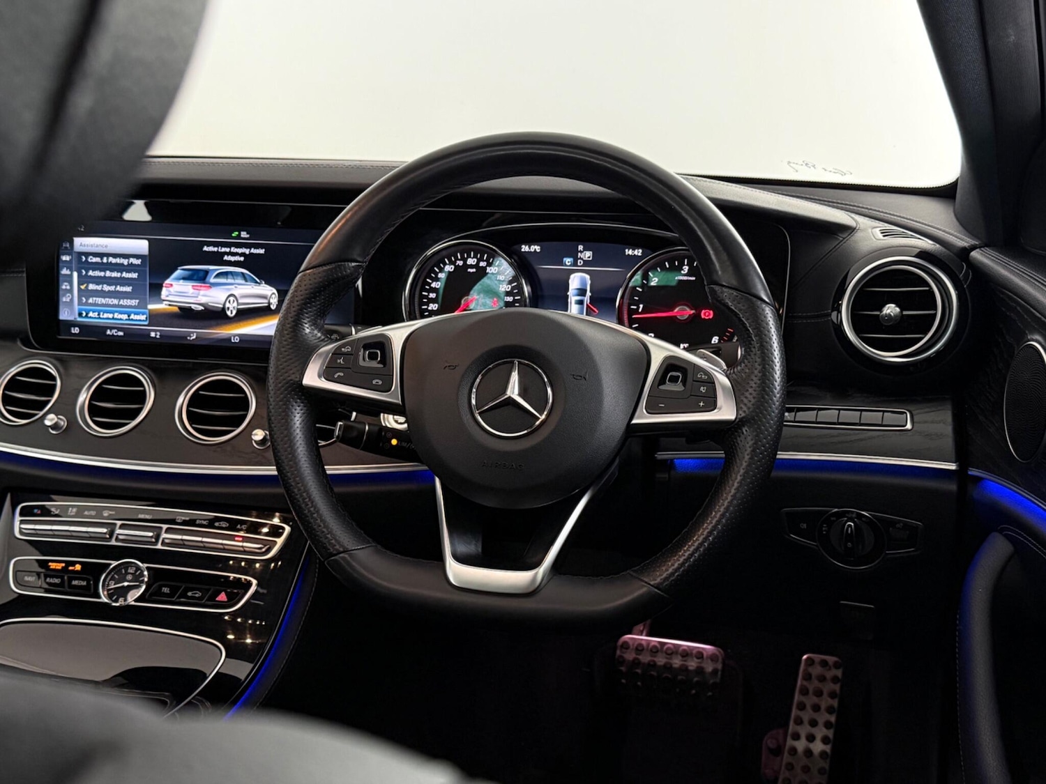 Used Mercedes-Benz E Class 2018 for sale - 76466746: Photo 23