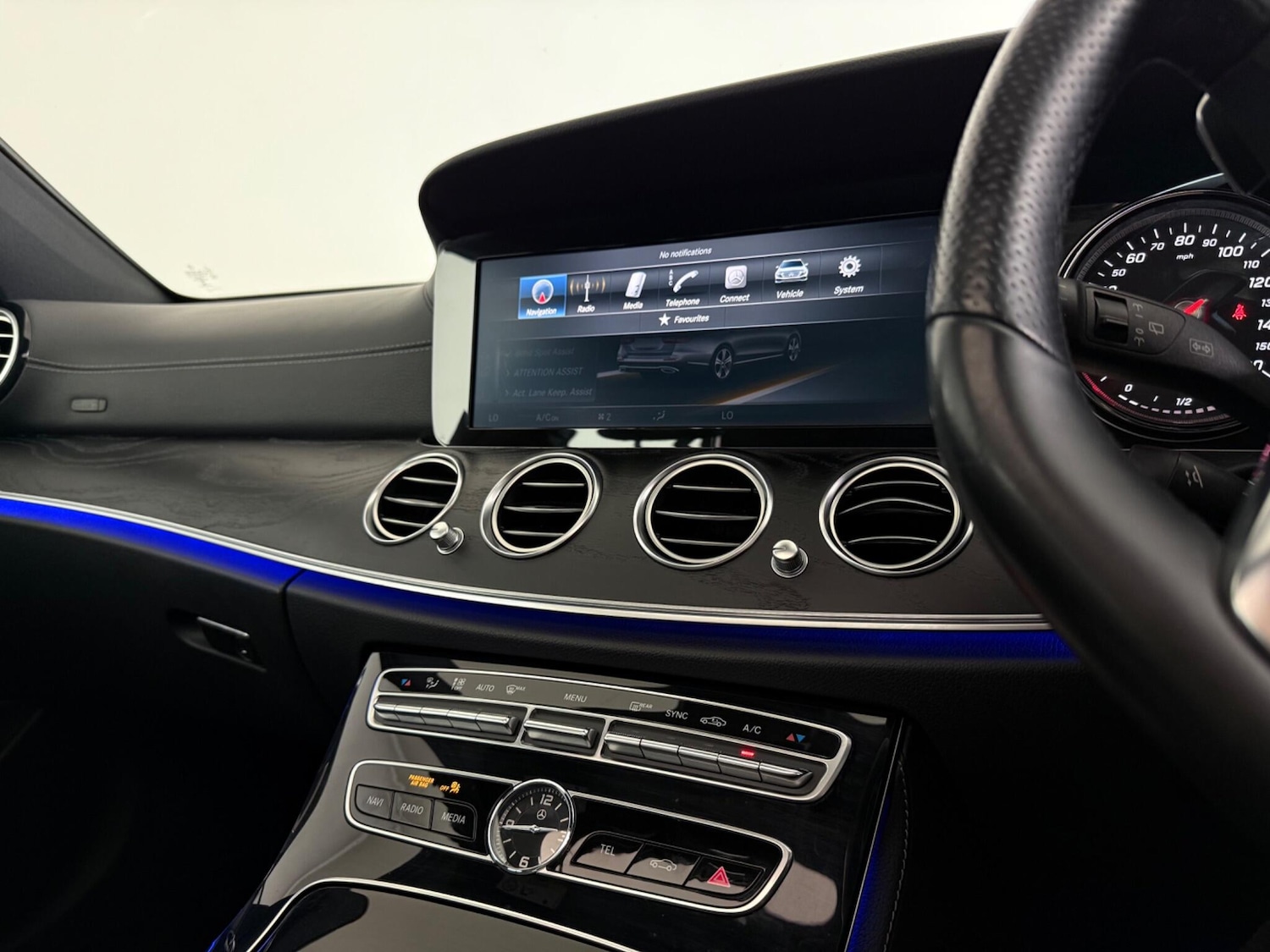 Used Mercedes-Benz E Class 2018 for sale - 76466746: Photo 46