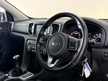 Used Kia Sportage 2018 for sale - 79366538: Photo