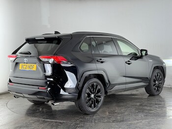 Used Toyota RAV4 2021 for sale - 77216531: Photo