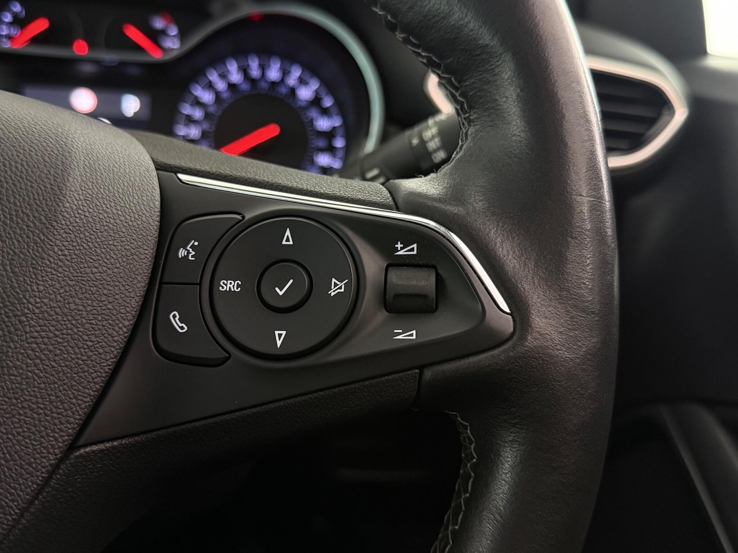 Used Vauxhall Crossland 2022 for sale - 77246567: Photo 17